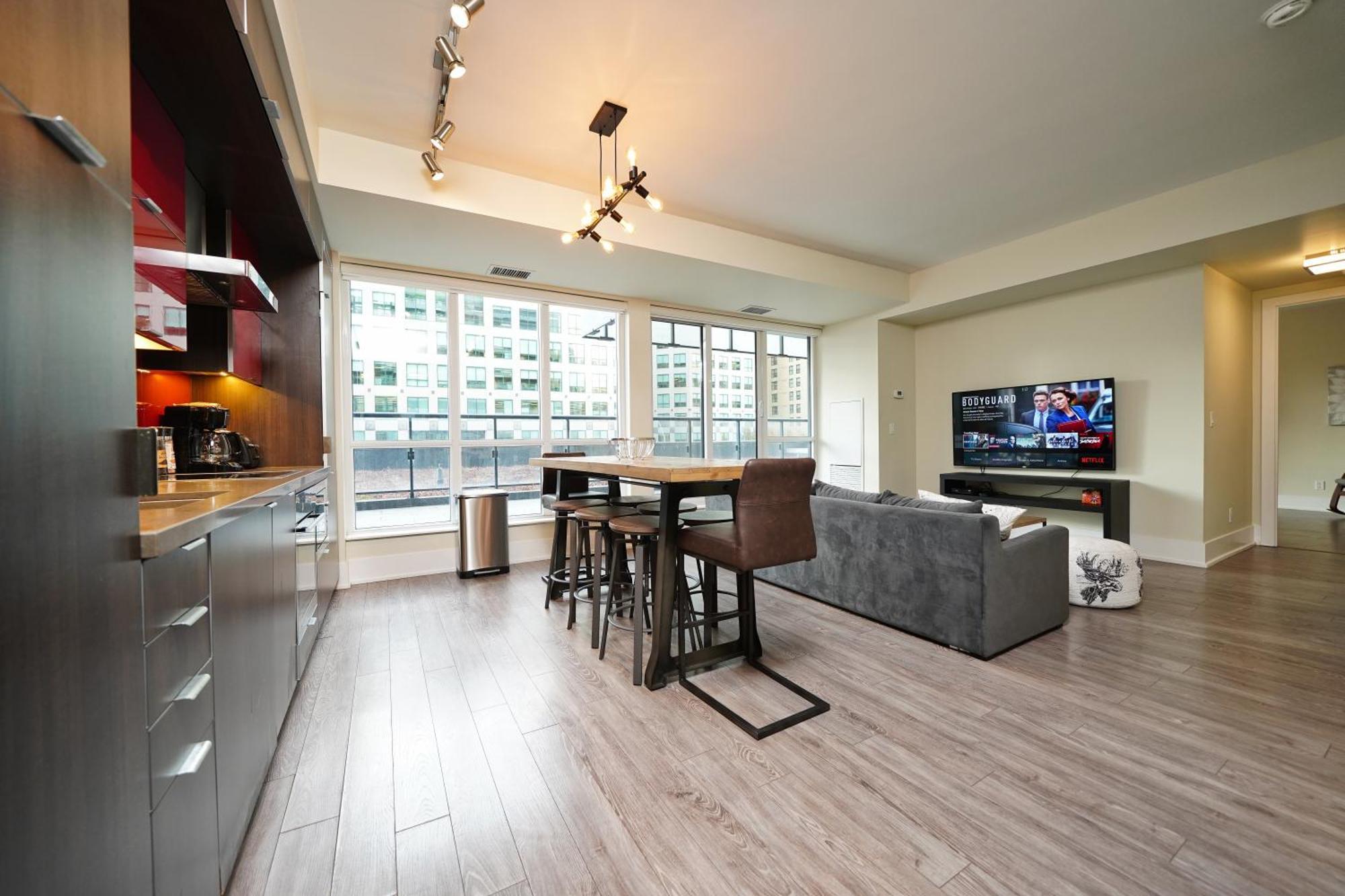 Rivetstays - The Atmos Toronto Exterior photo