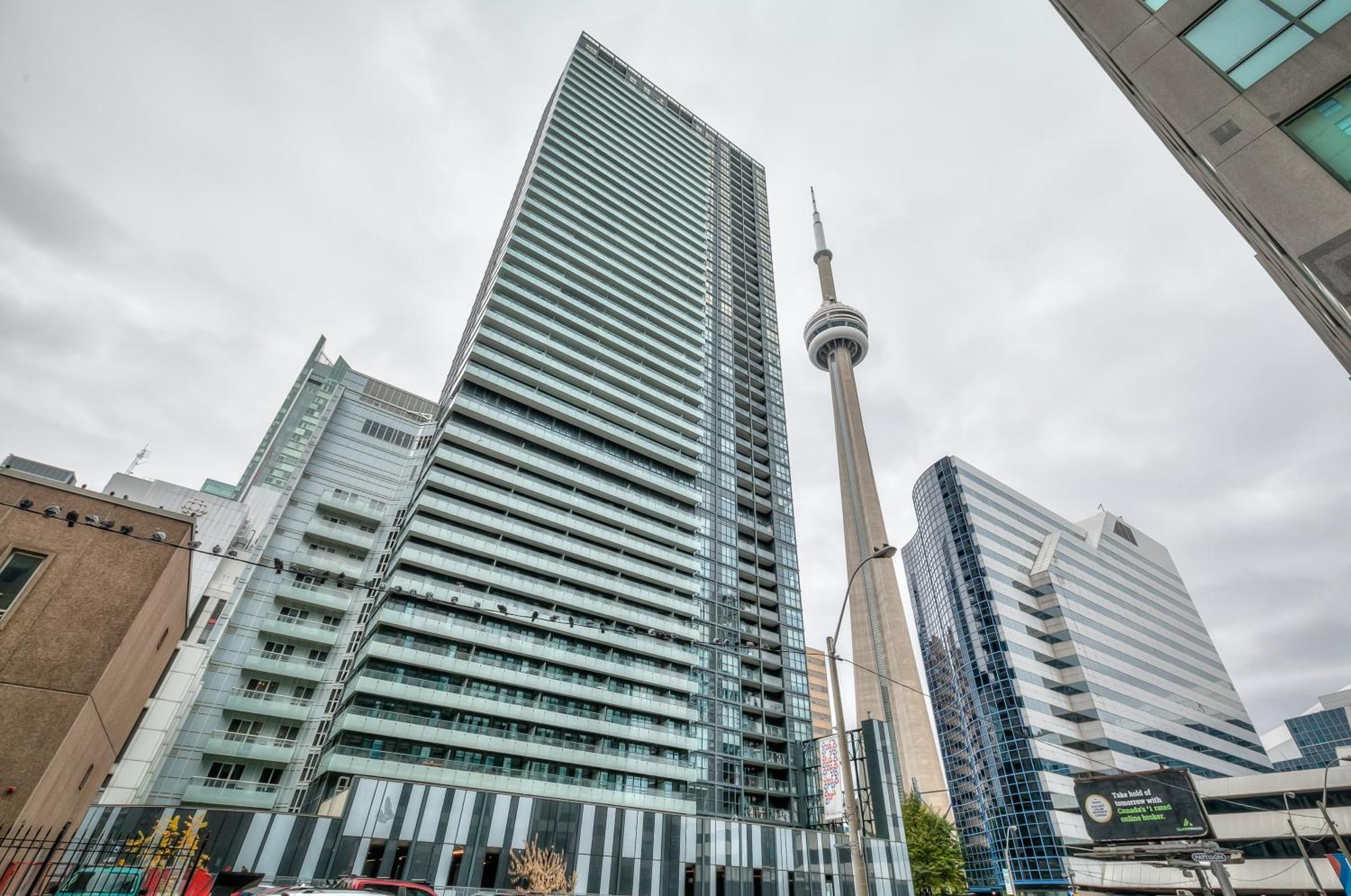 Rivetstays - The Atmos Toronto Exterior photo